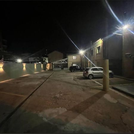 Kitnet Super Aconchegante Apartment อูบาตูบา ภายนอก รูปภาพ
